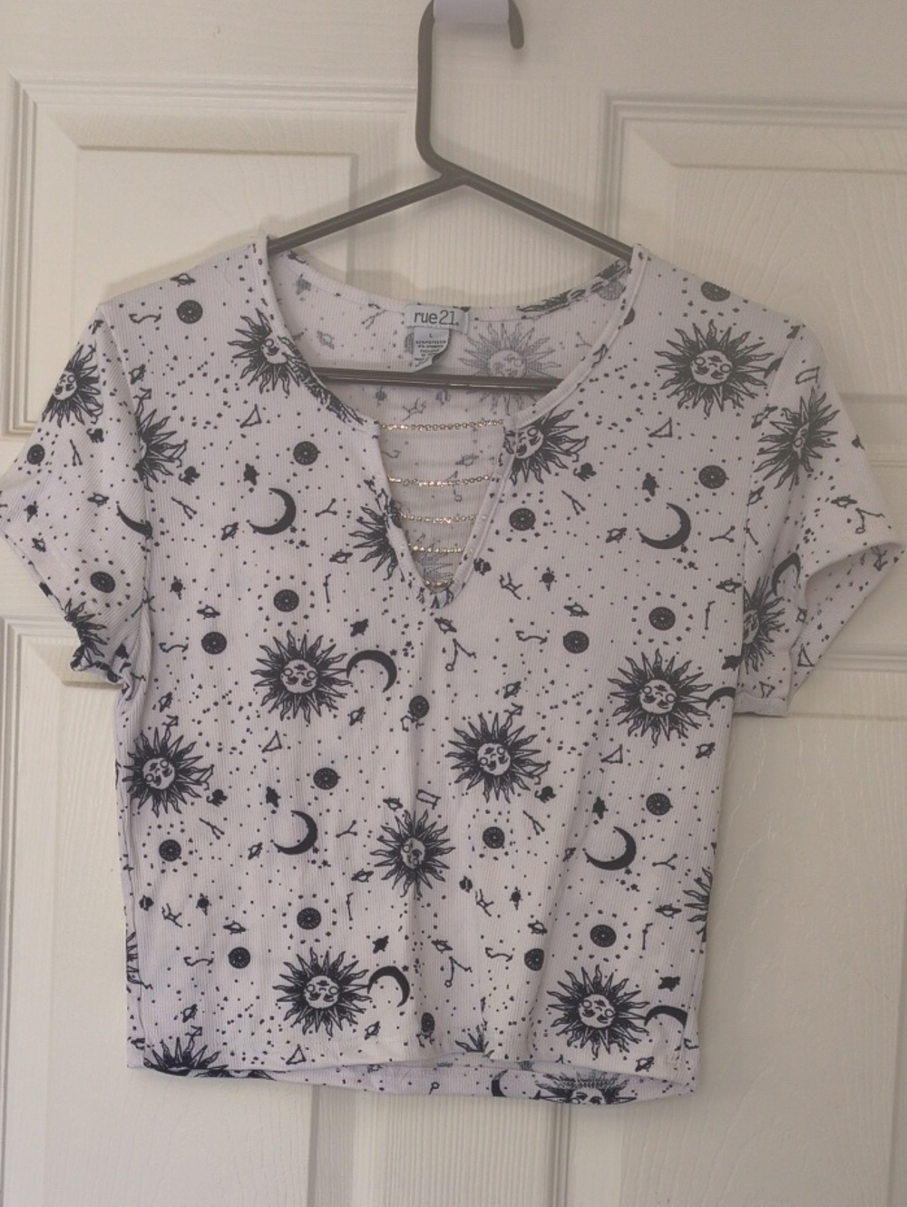 Rue21 White Celestial Lace-Up V-Neck Crop Top